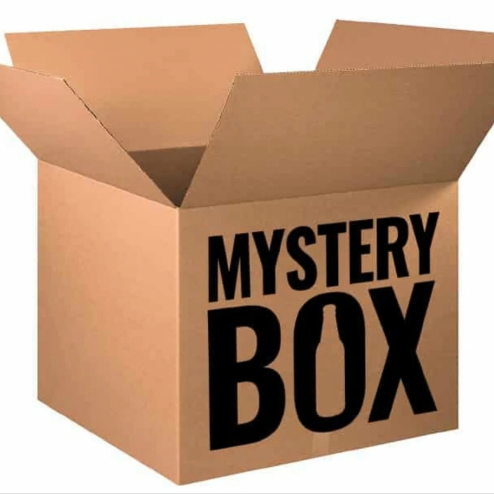 Mystery Box - Bundle - Women's Top